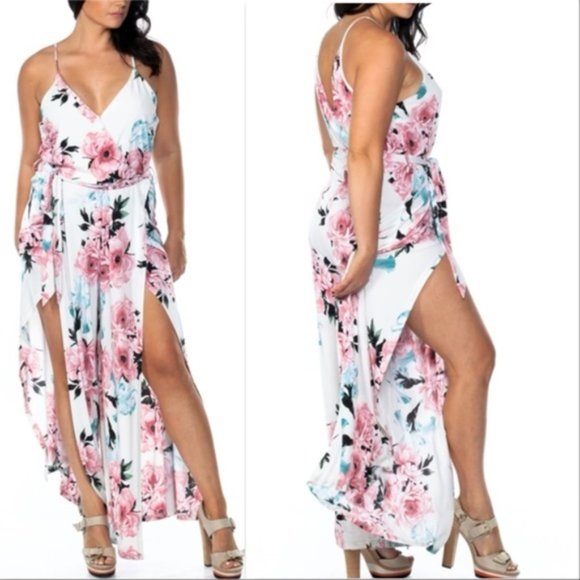 PLUS SIZE GORGEOUS FLORAL JUMPSUIT - Picture 2 of 3
